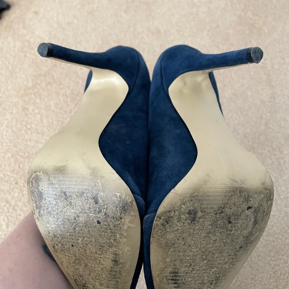 Kate & Mel Blue Suede Heels - Picture 4 of 4
